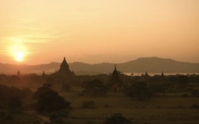 The best sunset of the old Burma. Bagán (Myanmar)