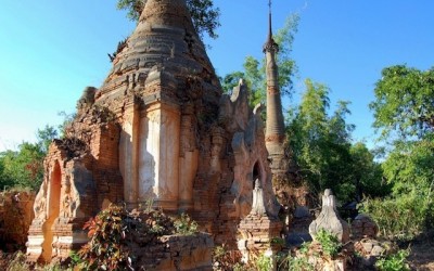 The ruins of In Dein (Lake Inle, Myanmar)