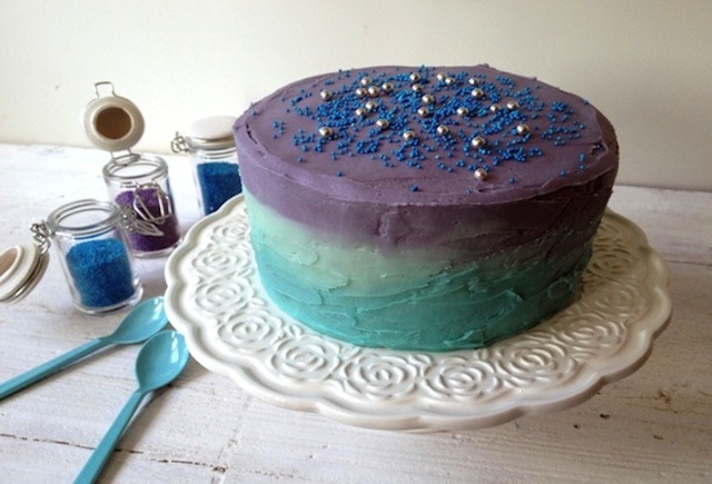 La Tarta Acuarela (Pastel Swirl Layer Cake)