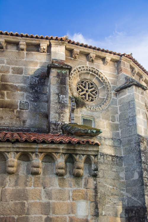 Betanzos and Gothic churches. Galicia in pure I