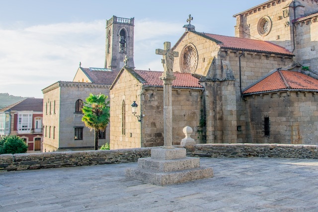 Églises Betanzos et gothiques. La Galice en pure j'ai