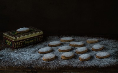 Polvorones de almendra. Dulce Navidad