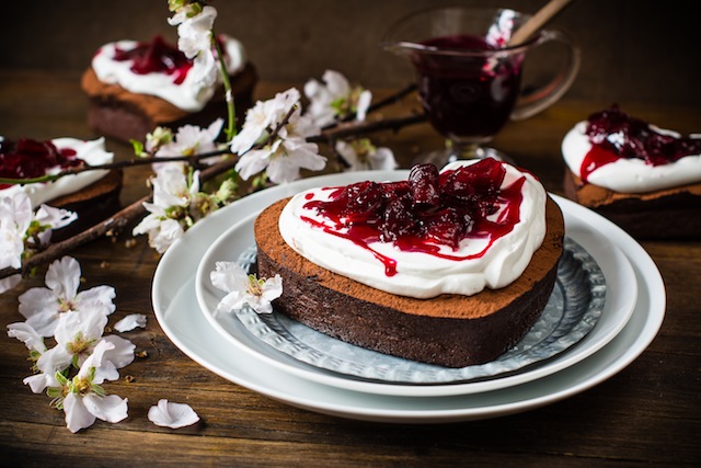 Ten tips for travel to Paris. Cake of chocolate and beetroot gluten 13 (1 of 1)