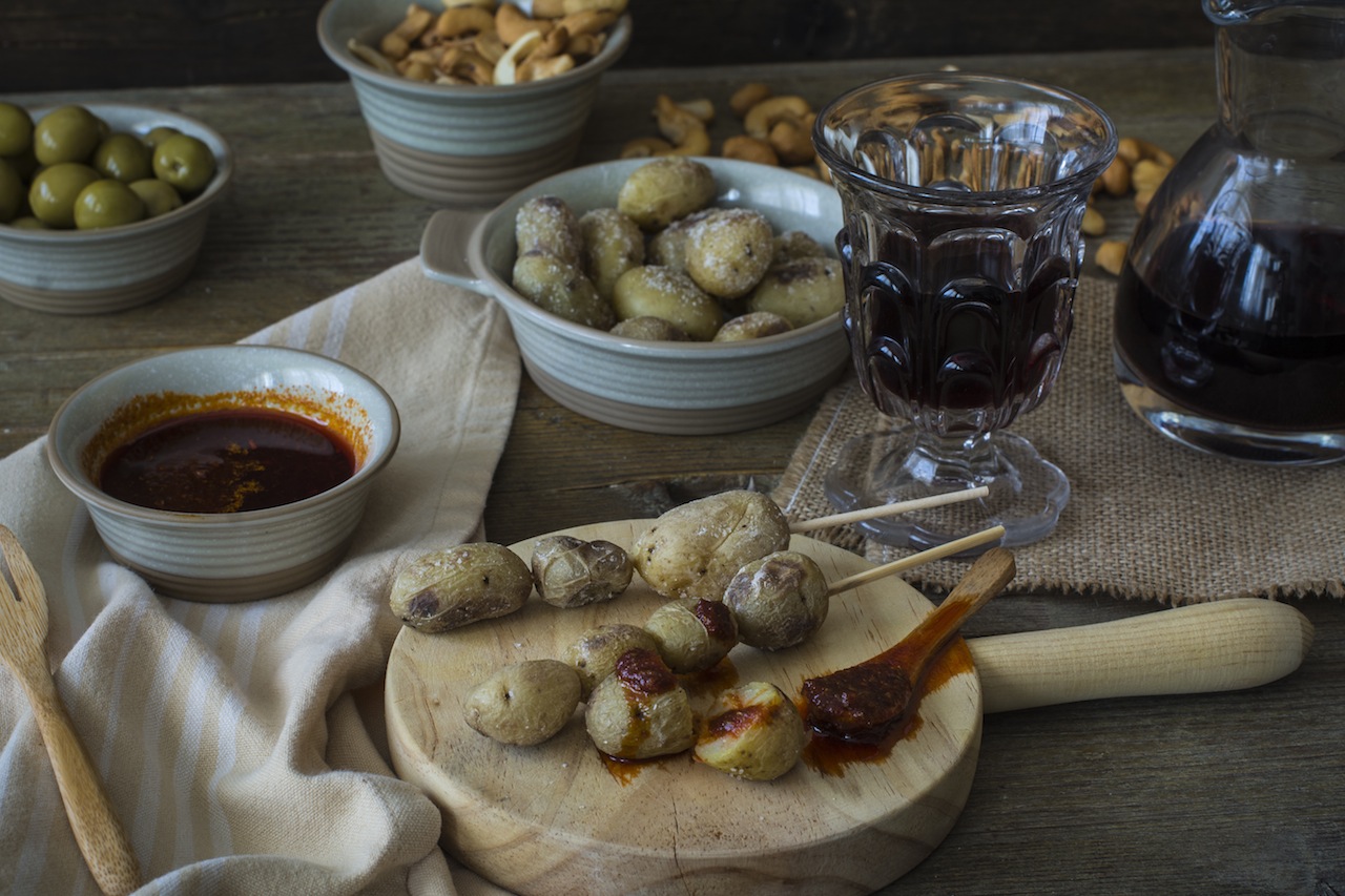 Papas arrugás con mojo picón. Canarias en tu plato