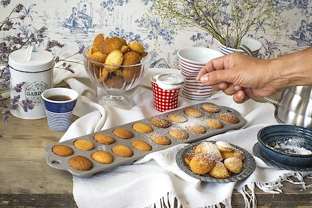 Madeleines with orange blossom 3 water