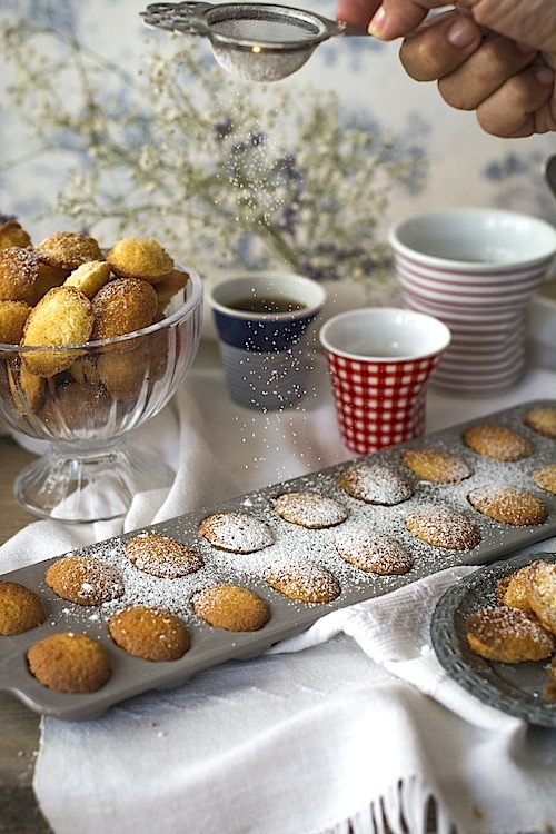 Madeleines con agua de azahar 9