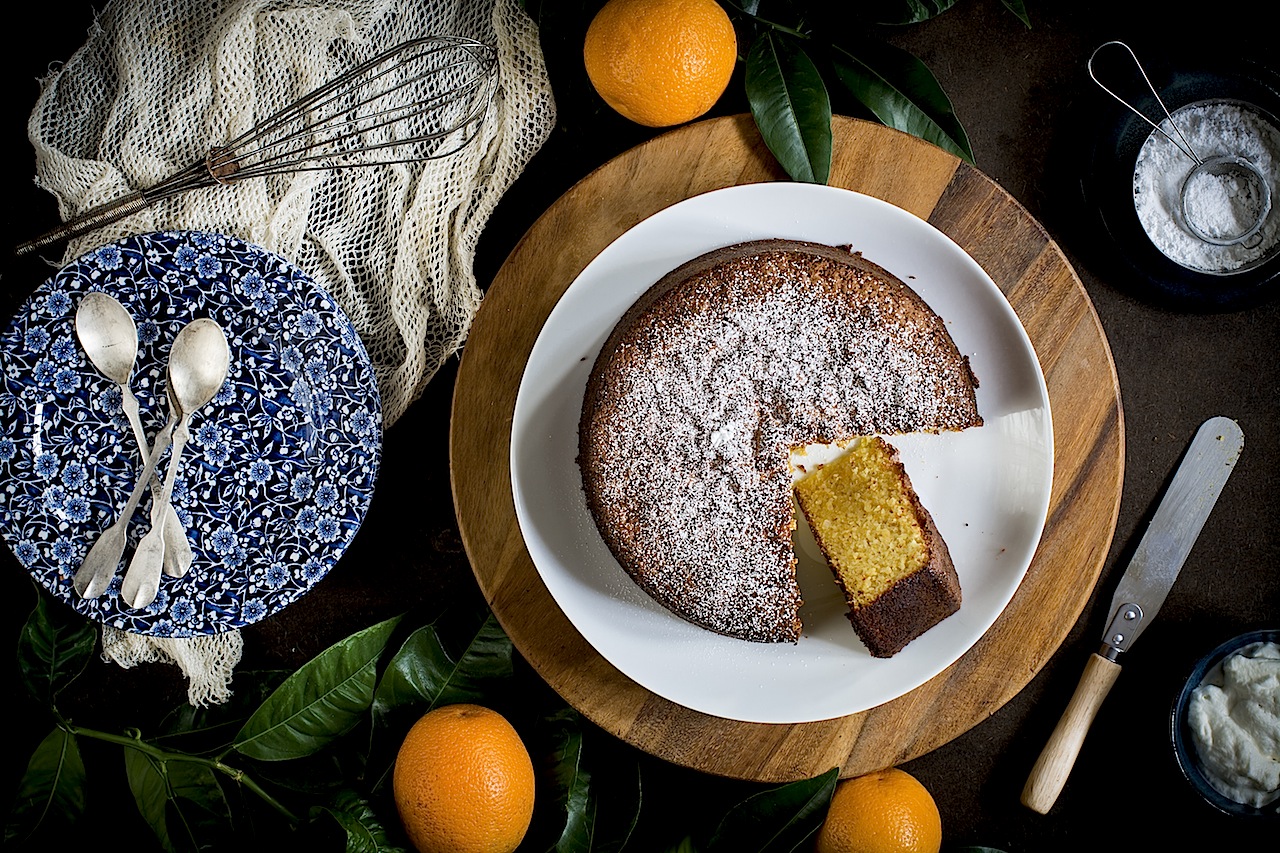 Bizcocho fácil de naranjas sin gluten. Perfecto todo el año