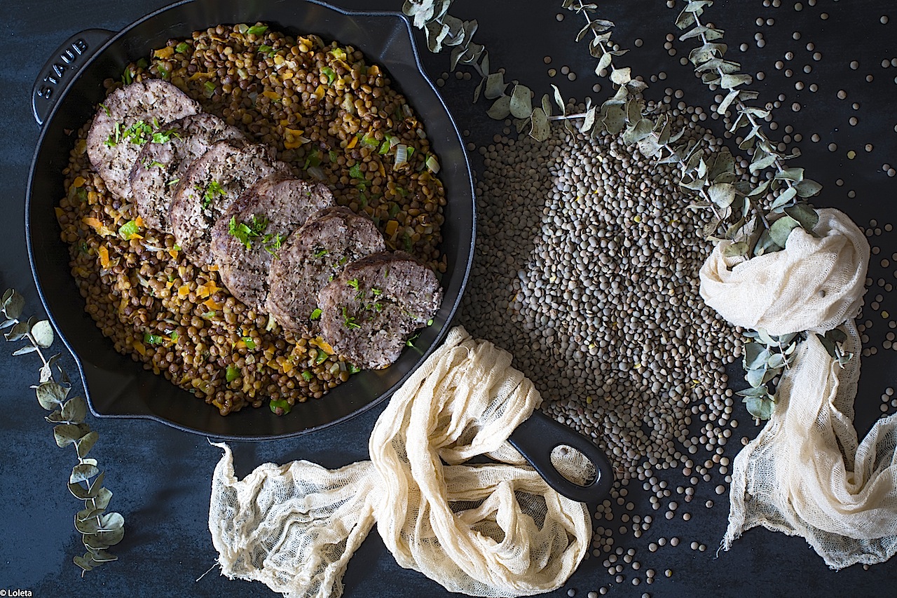 Receta de lentejas con cotequino. La tradición italiana