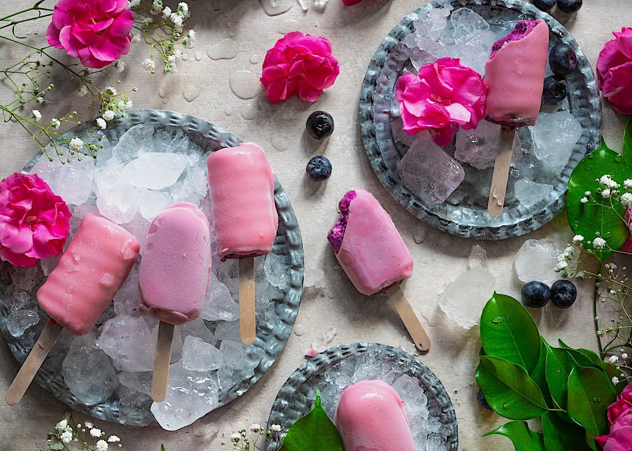 Helado sin azúcar de arándanos. Cremoso y sin coco