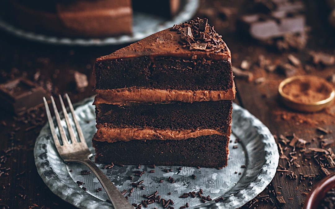 Pastel de chocolate sin batidora. ¿Brownie o bizcocho?