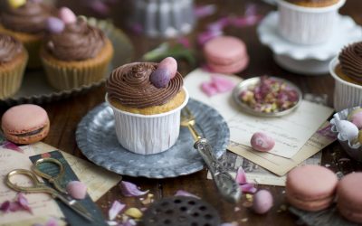 Muffins au chocolat. Le meilleur pour célébrer Pâques avec ma nièce