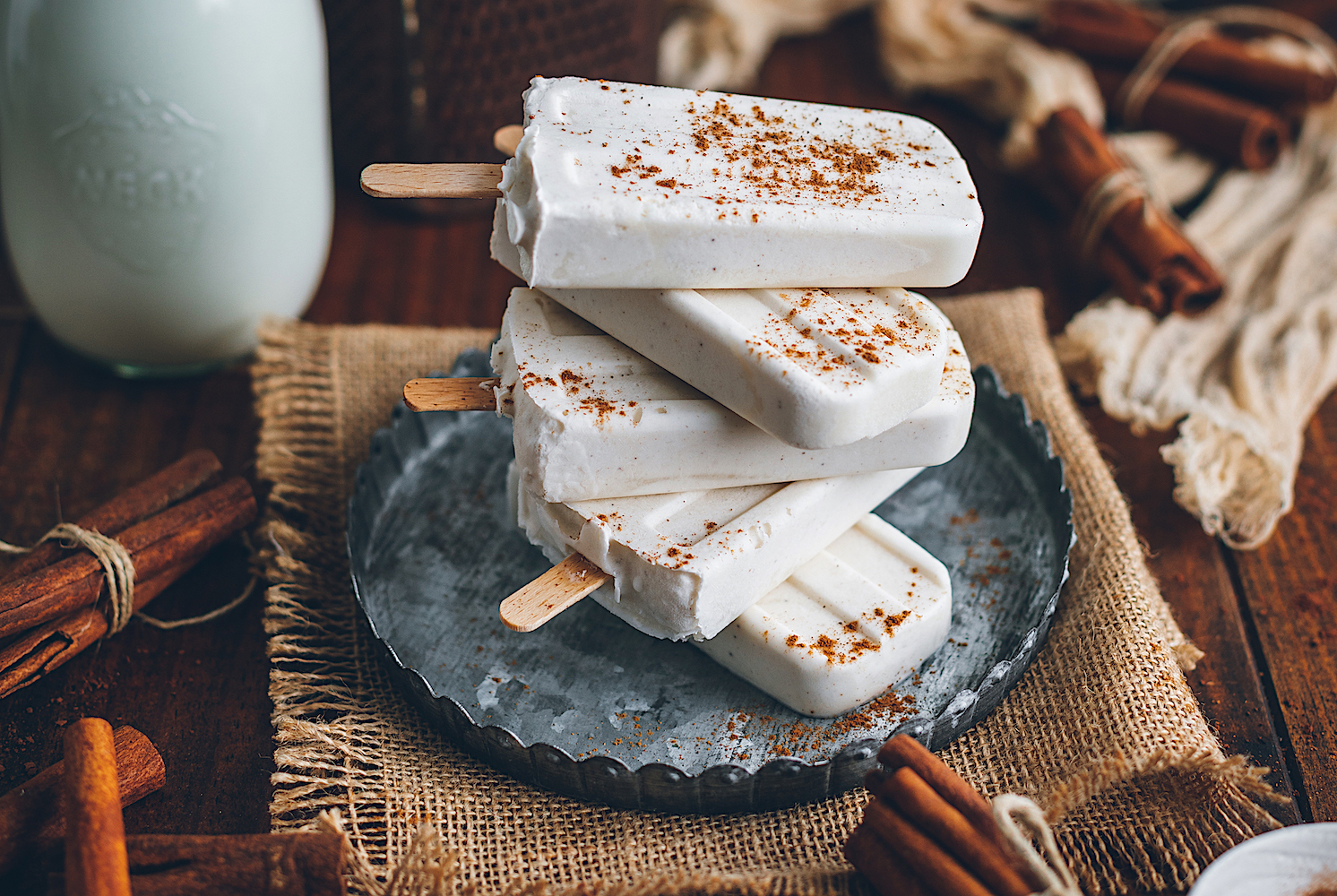 Polos de horchata casera. Los mejores contra el calor