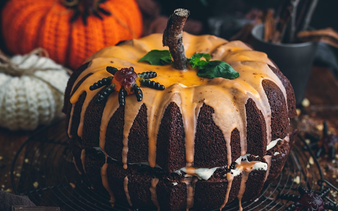 Pumpkin and chocolate cake. Halloween is here!