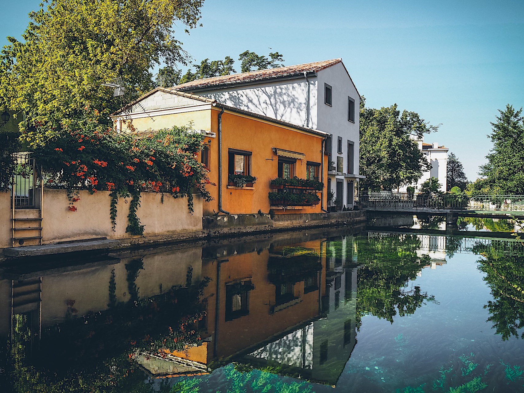 La Provenza II. L´isle-sur-la-Sorge, Avignon y St-Remy-de-Provence