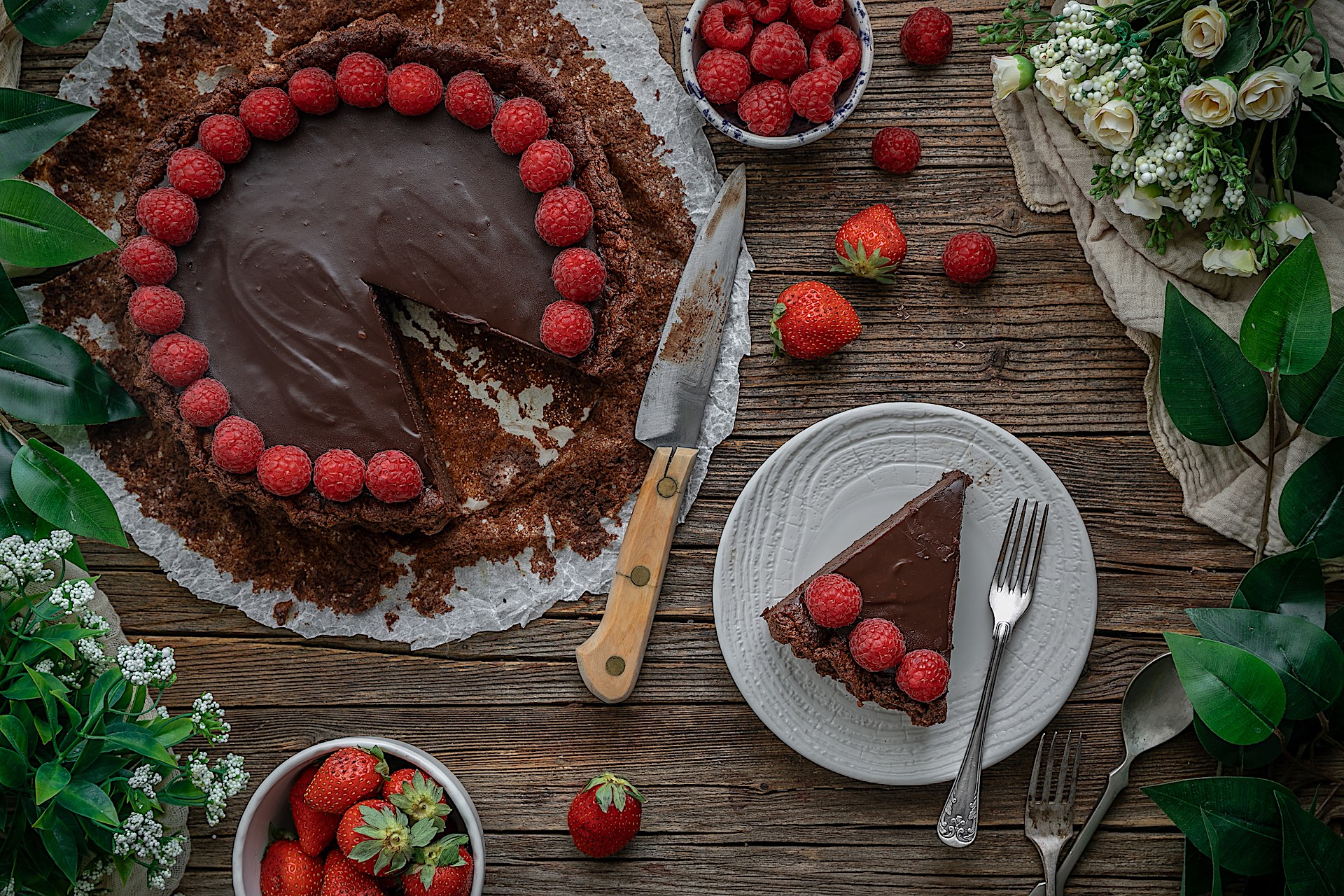 Tarta de chocolate y batata sin gluten y sin azúcar. La mejor manera de que los niños coman verduras