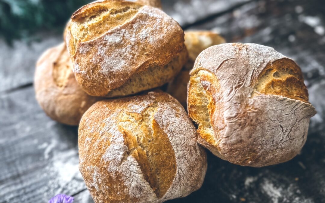 Rustic bread without kneading and without sourdough, handmade with love