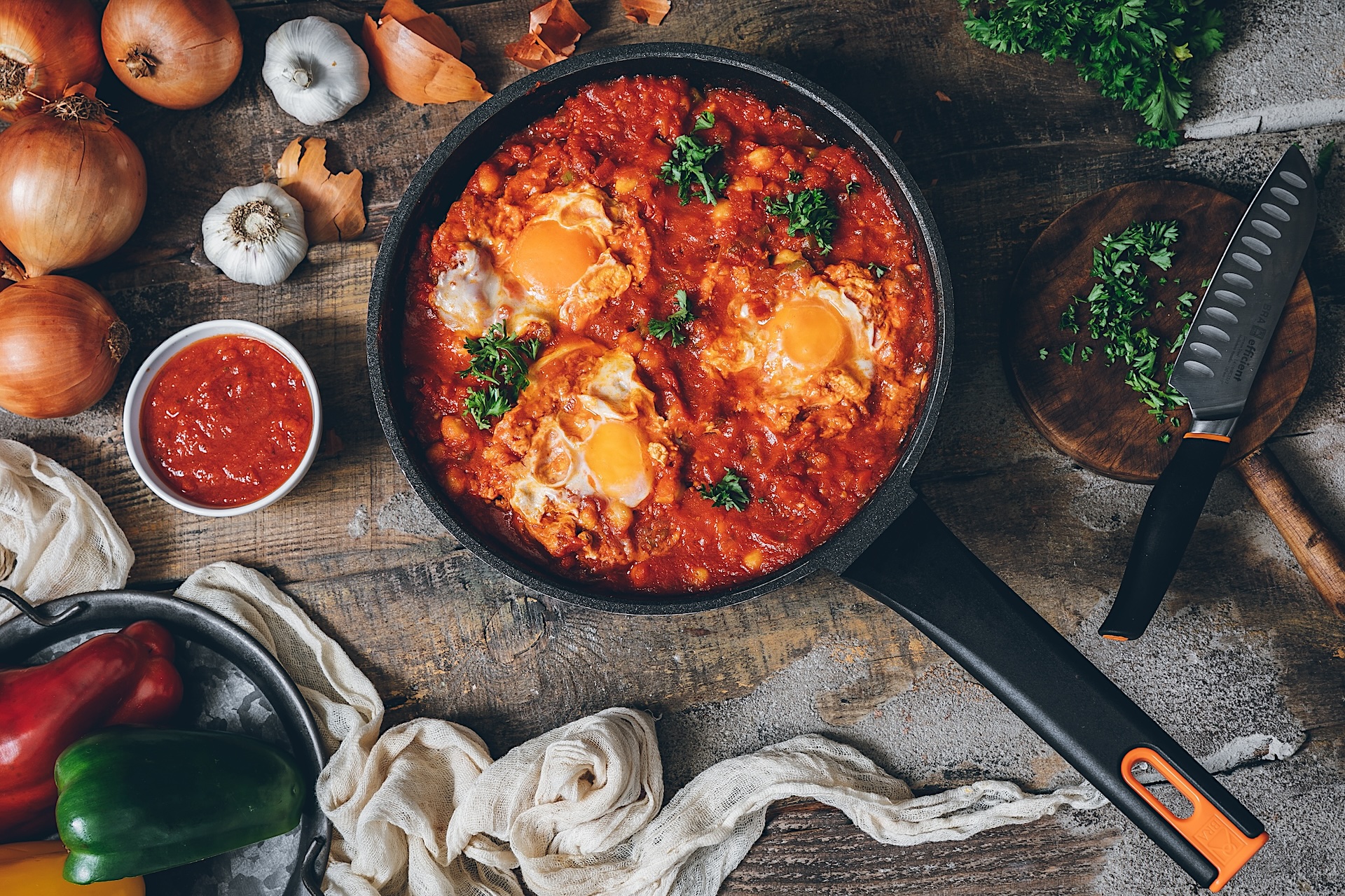 Huevos turcos con garbanzos. El Shatshuka que Belkis nos preparó