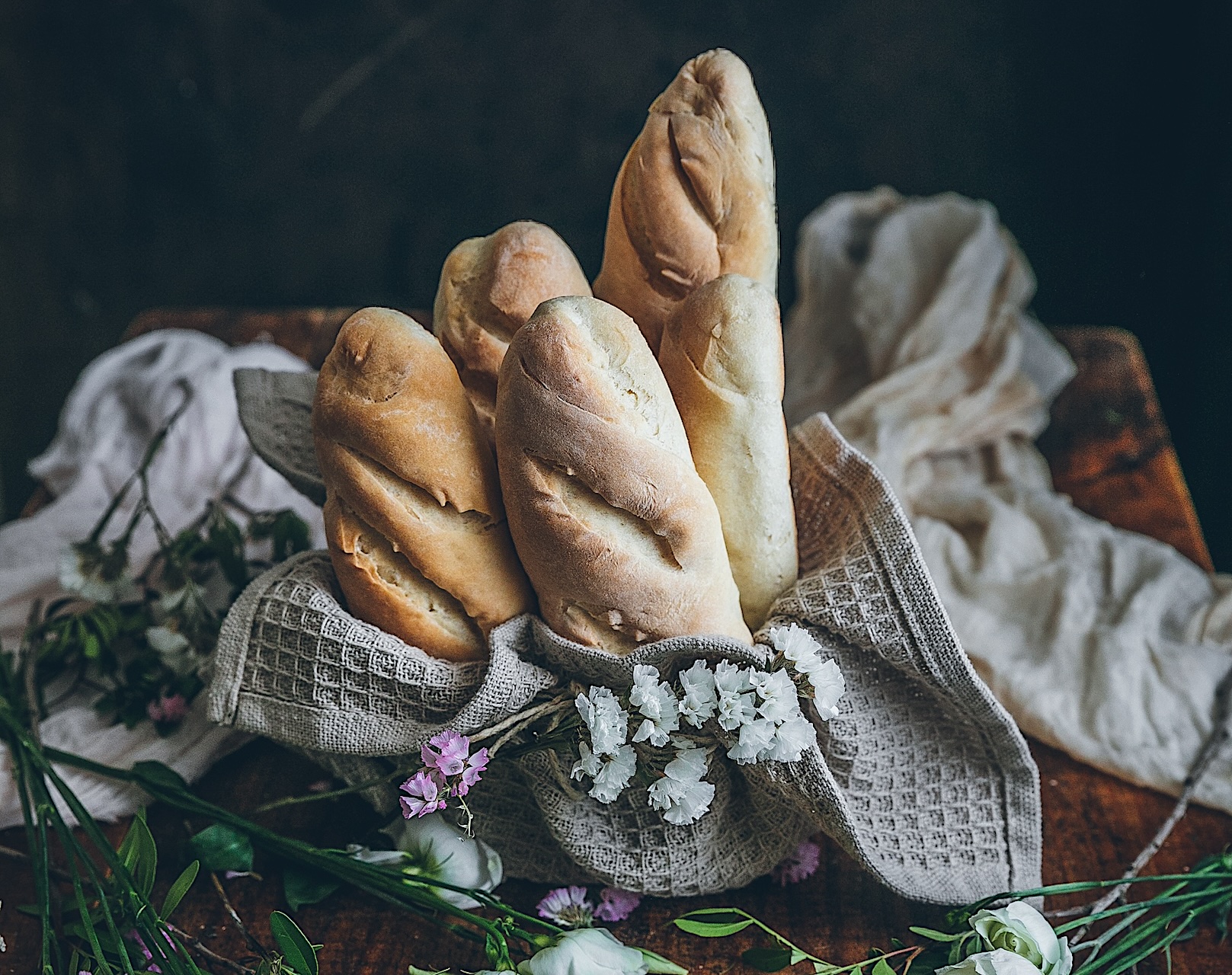 Panecillos de domingo sin amasado. Bollitos de leche para desayuno o merienda