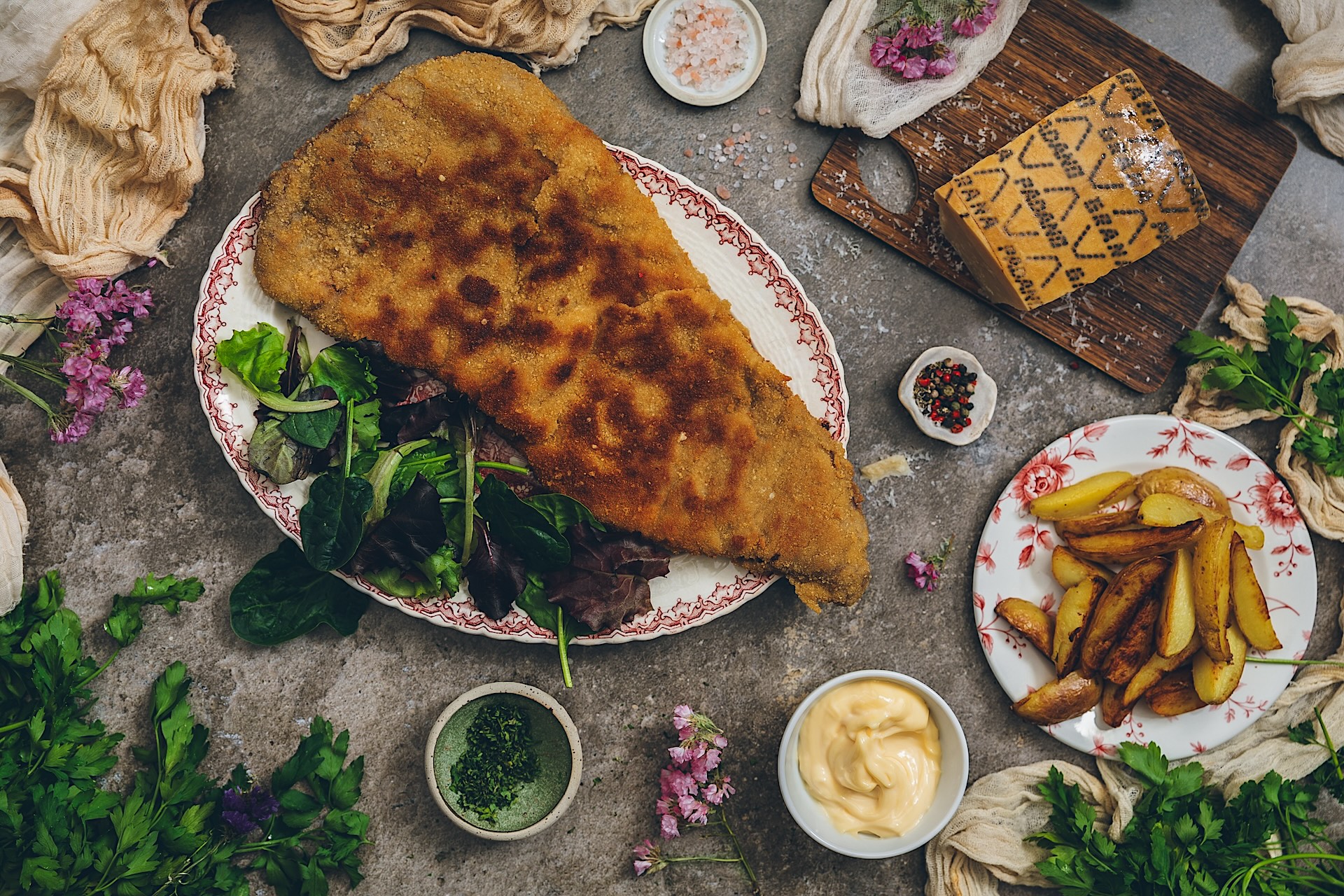 Cachopo with Iberian ham and cheese. It already smells like good weather